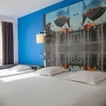 Mercure Centre Notre Dame Hotel