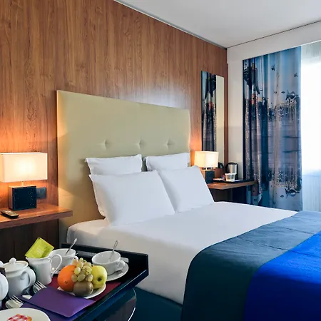 Mercure Centre Notre Dame Hotel