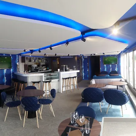 Centre Hotell