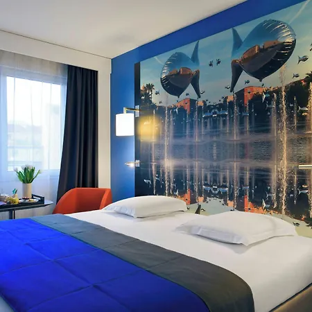 Hotel Mercure Centre Notre Dame 4*